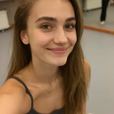 Gold_Lady