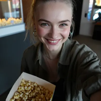 Ника, 27